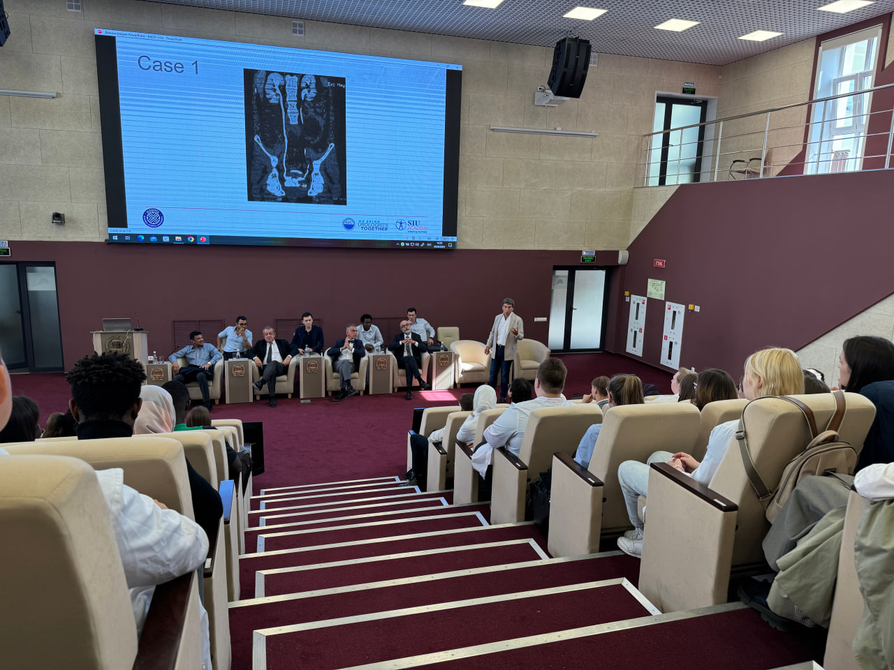 Международные эксперты в области урологии посетили БГМУ: новый этап сотрудничества и обмена знаниями