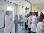 Научный кружок Linking Science и Институт урологии и клинической онкологии провели конференцию для иностранных студентов